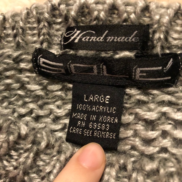 Grey sweater - Picture 2 of 3